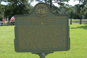 Battle Between Confederate Gunboats and Union Field Artillery