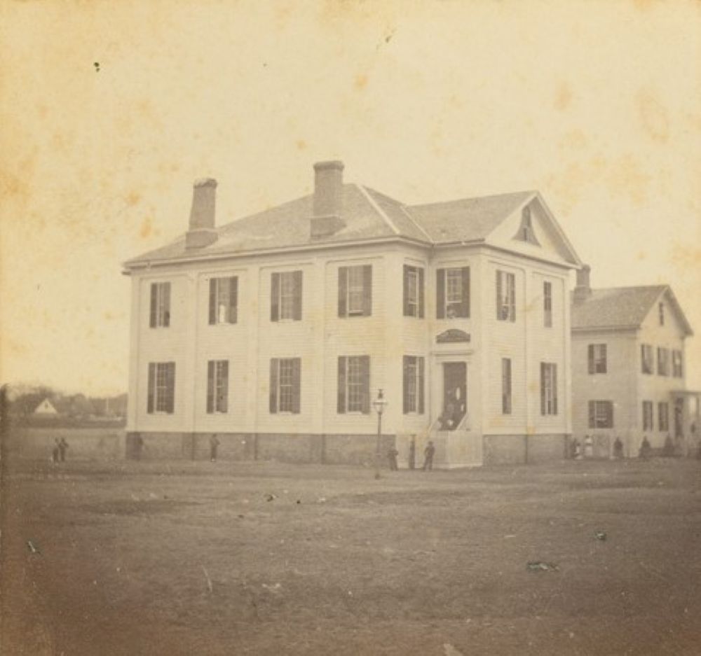 1. Freedman's School. 